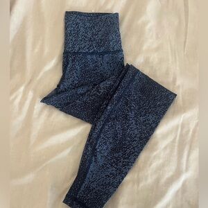 Lululemon athletica Wunder Under High-Rise Tight leggings size 6